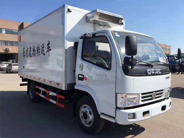 東風多利卡醫(yī)療廢物轉運車